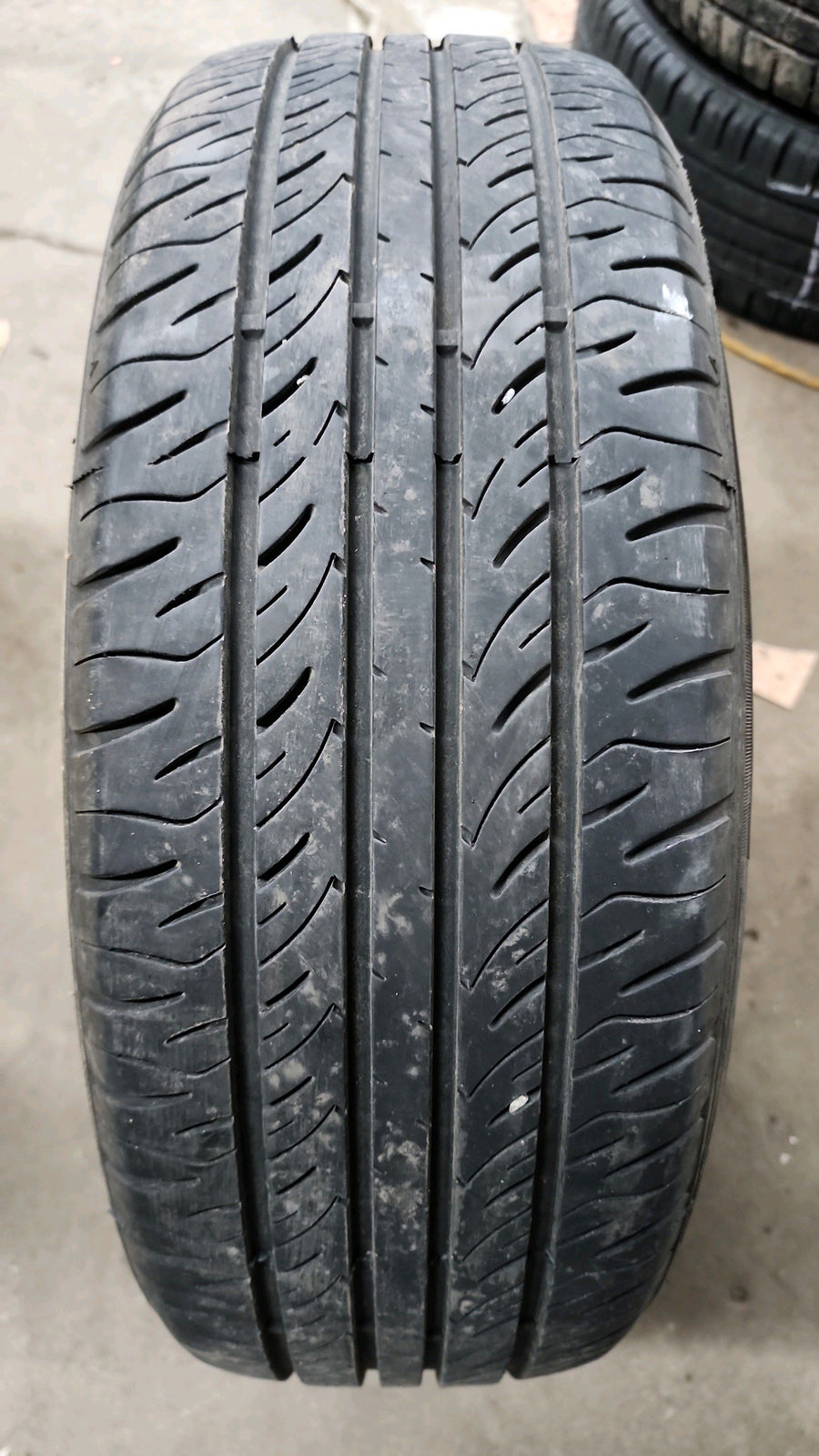 4 x P195/65R15 91V Farroad FRD16