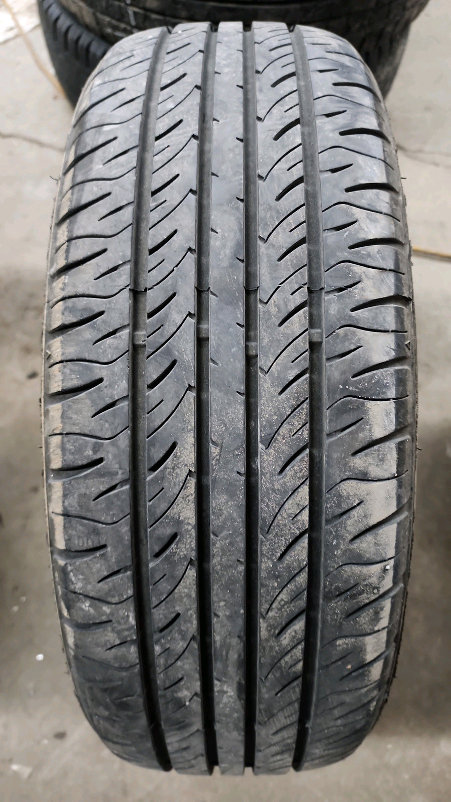 4 x P195/65R15 91V Farroad FRD16