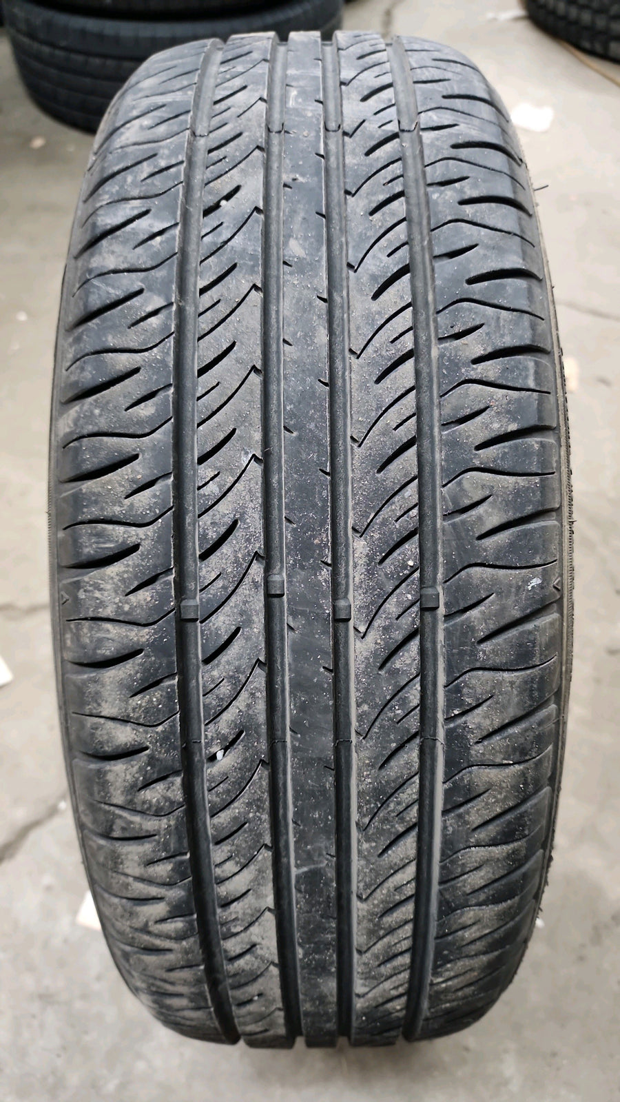 4 x P195/65R15 91V Farroad FRD16