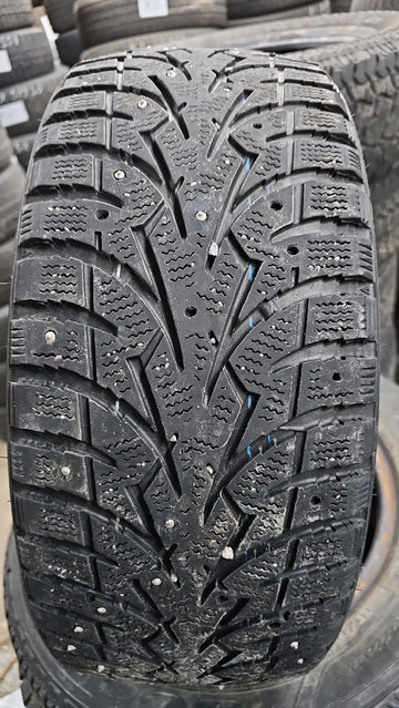 2 x P195/45R16 84T Toyo Observe G3 ice