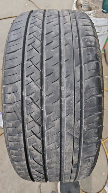 1 x P235/40R19 96W Autre iLink Thunder U09