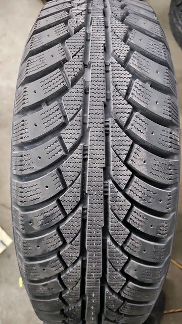 4 x P225/65R17 102T Westlake SW606