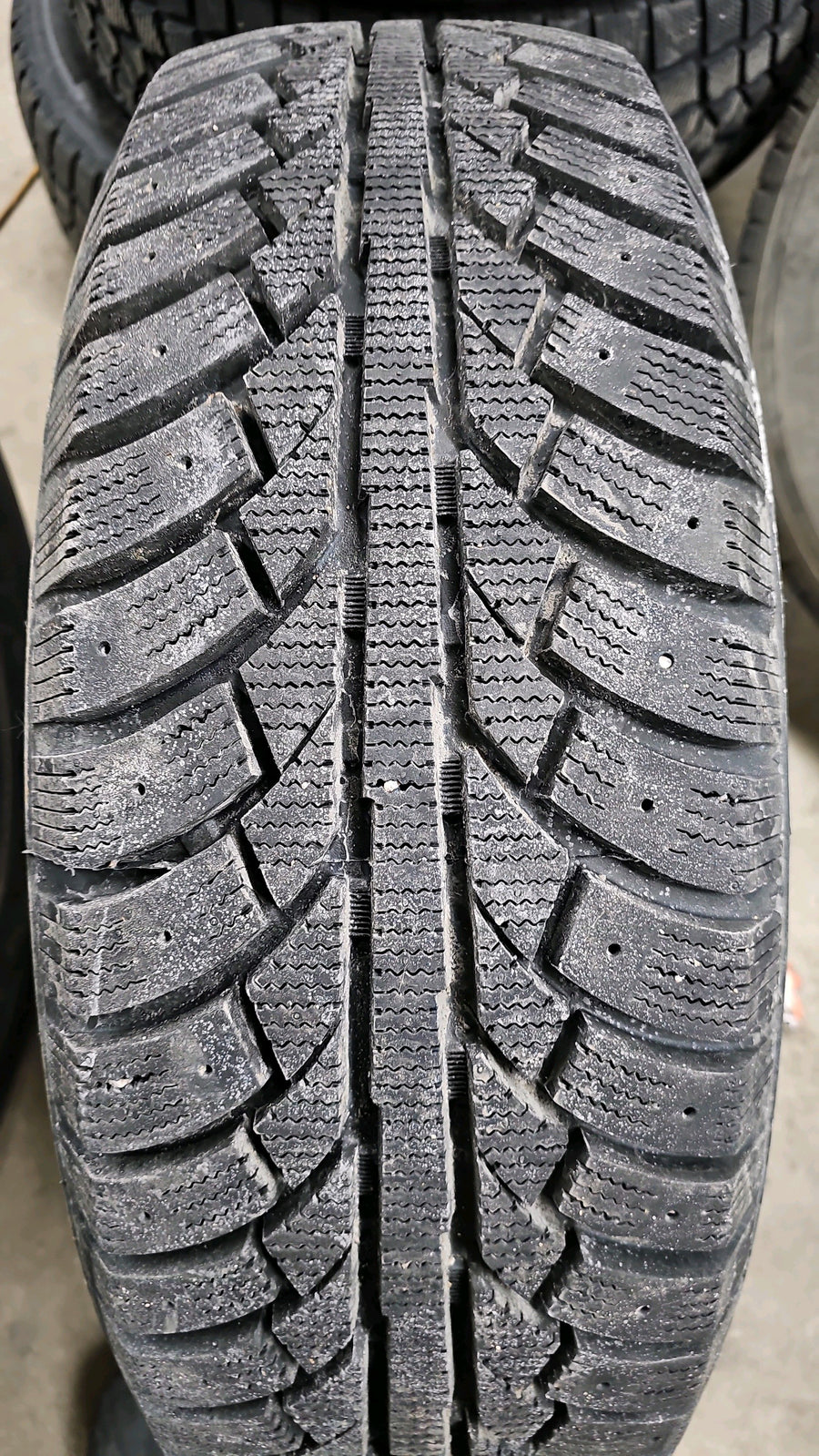 4 x P225/65R17 102T Westlake SW606