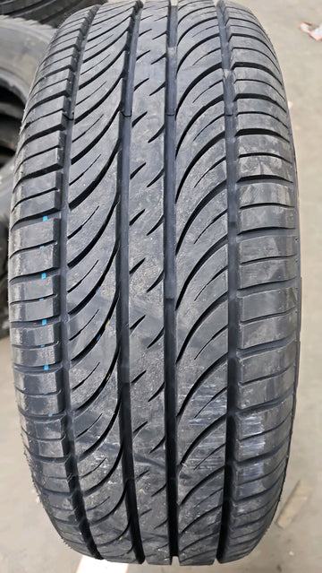 1 x P205/60R16 12V Mirage MR-162