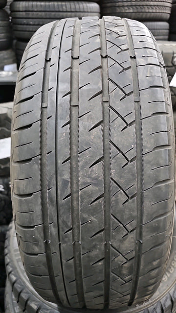 1 x P225/55R17 101W Autre iLink Thunder U09