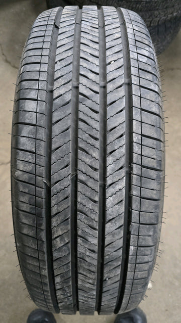 1 x P235/65R17 103T Firestone FT140