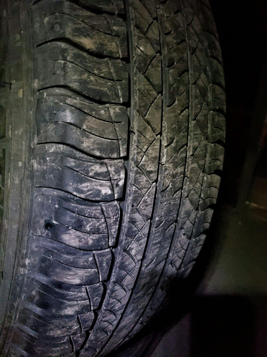 4 x P225/65R17 102H Michelin Latitude Tour HP