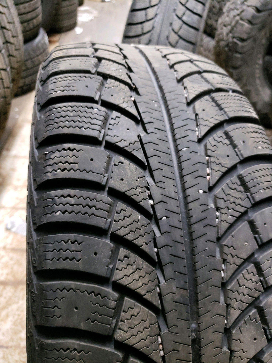 4 x P205/55R16 94T Gislaved Nord Frost 5