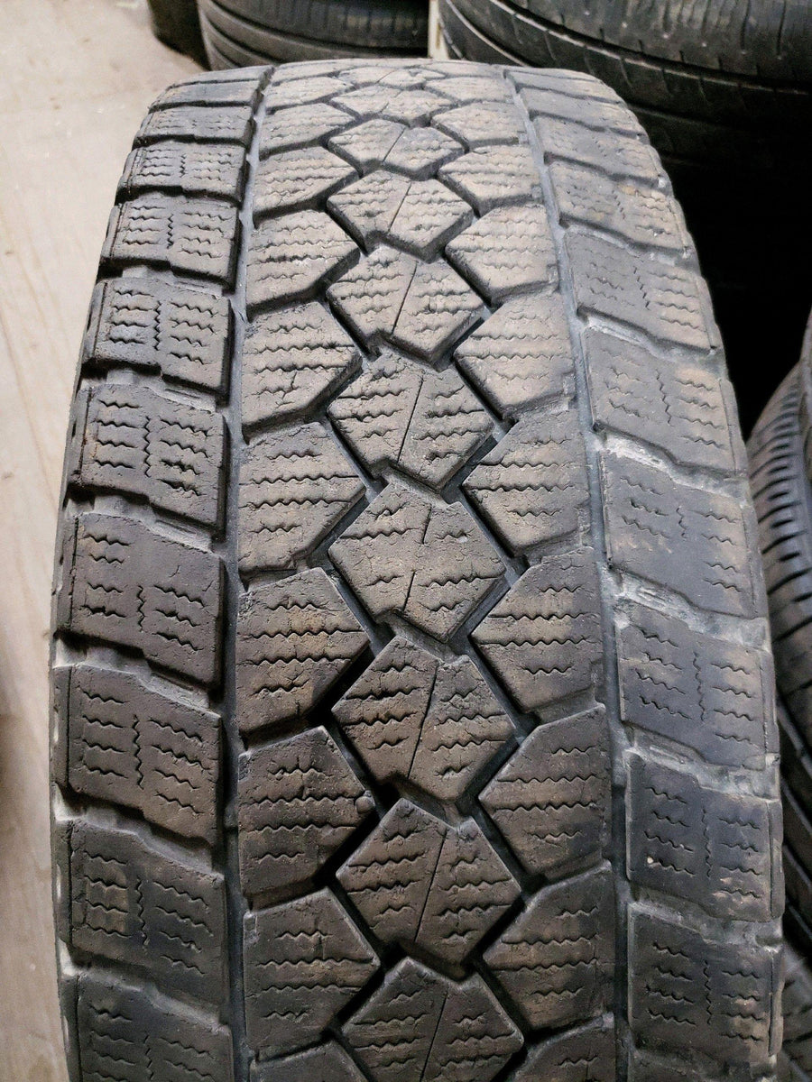 4 x LT265/70R17 121/118Q Toyo Open Country WLT1