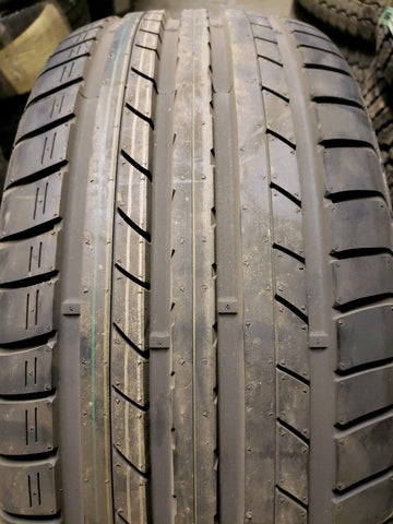 2 x P245/45R19 98Y Dunlop SP Sport 01 A