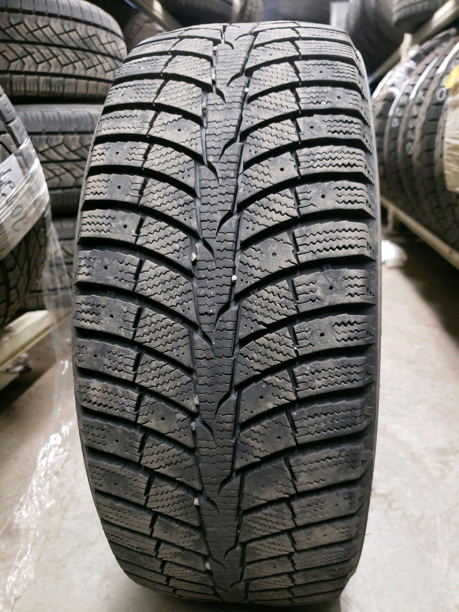 4 x P215/45R17 91T Laufenn i Fit Ice