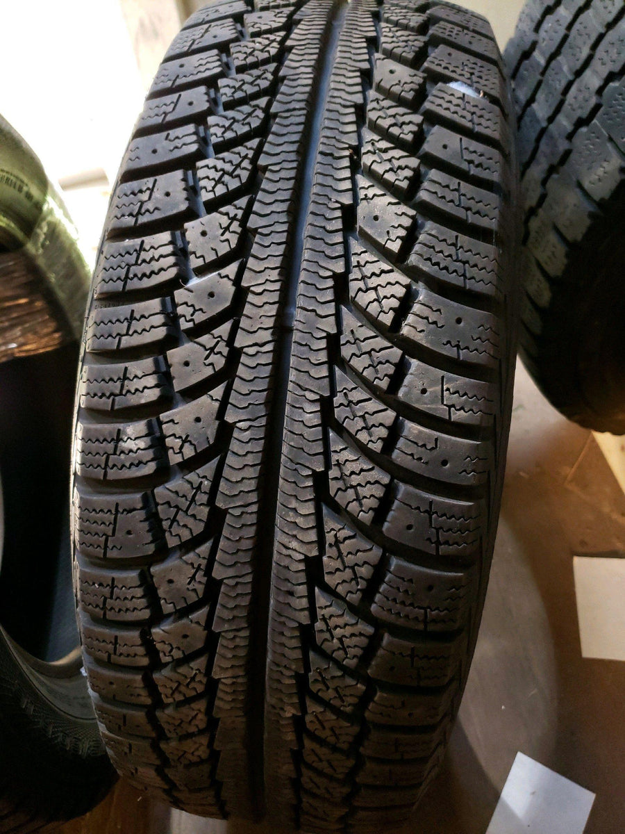 2 x P215/60R16 95T Gislaved Nord Frost 5