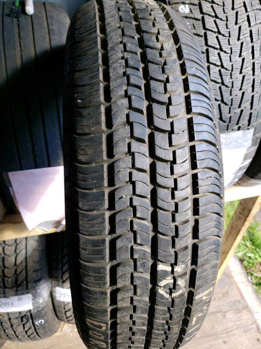 1 x P215/65R16 96T Doral Touring AS