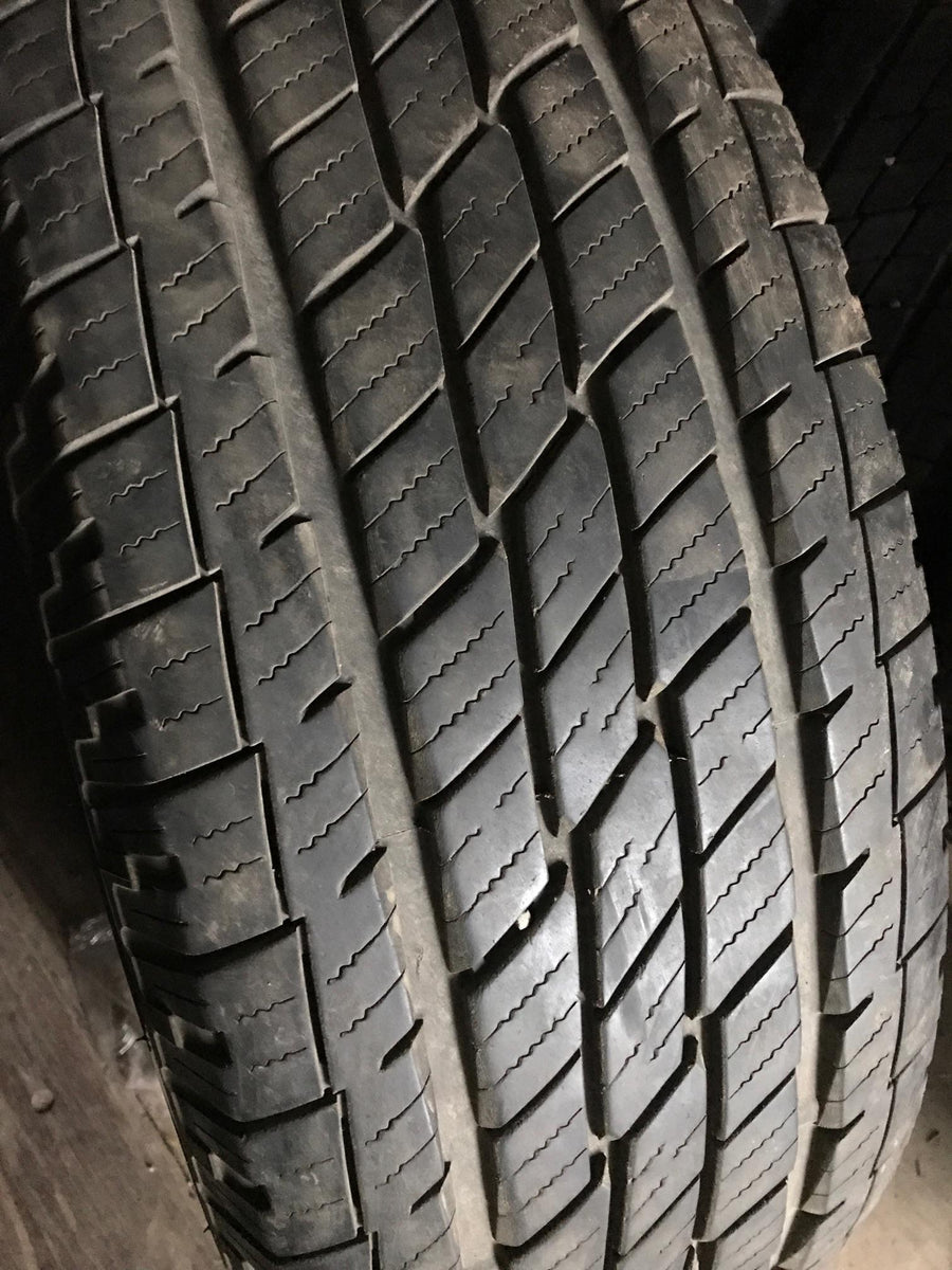 2 x P255/70R17 110S Toyo Open Country H/T