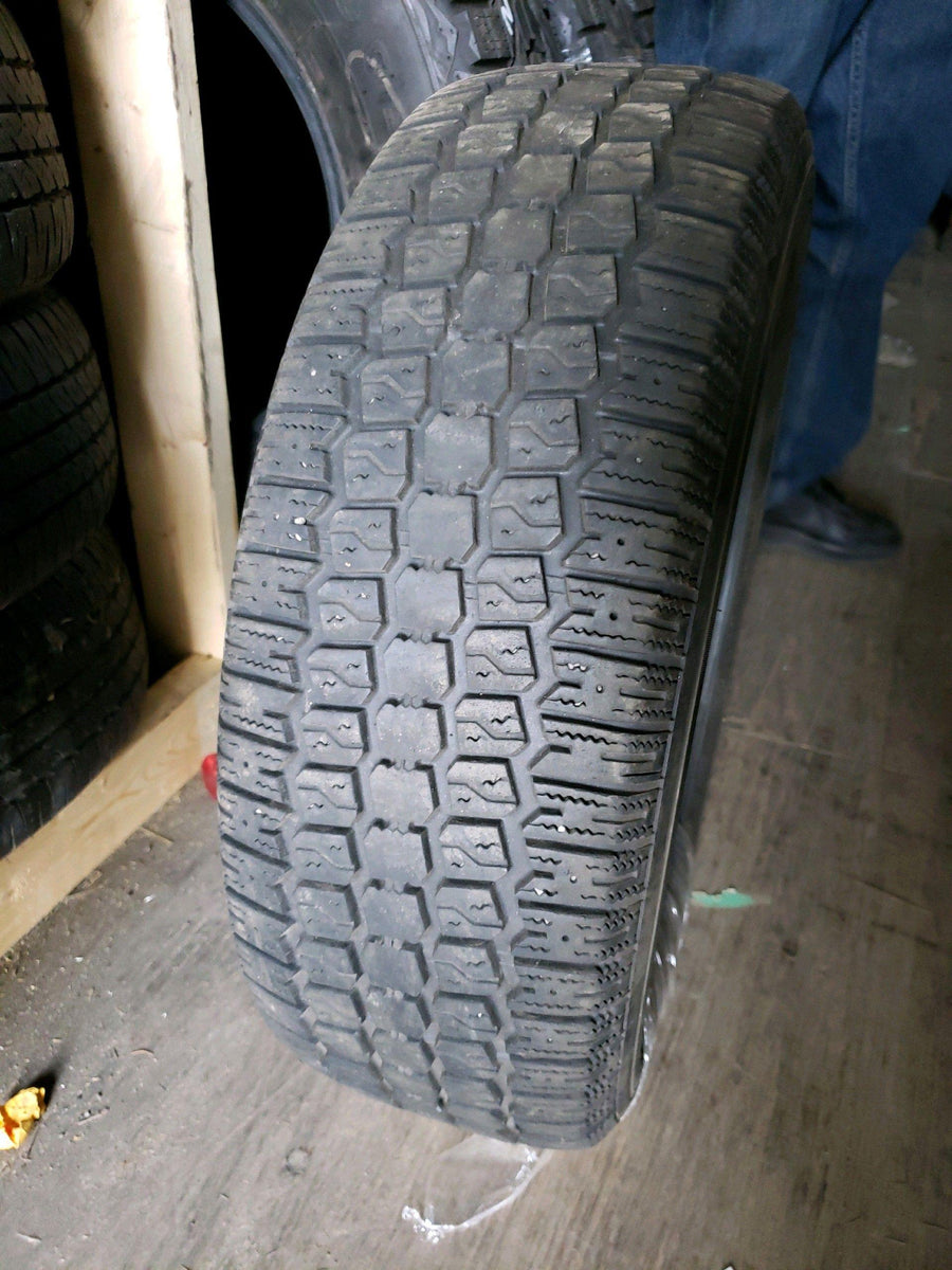 1 x P195/60R15 87S Roadhandler Ice and Snow