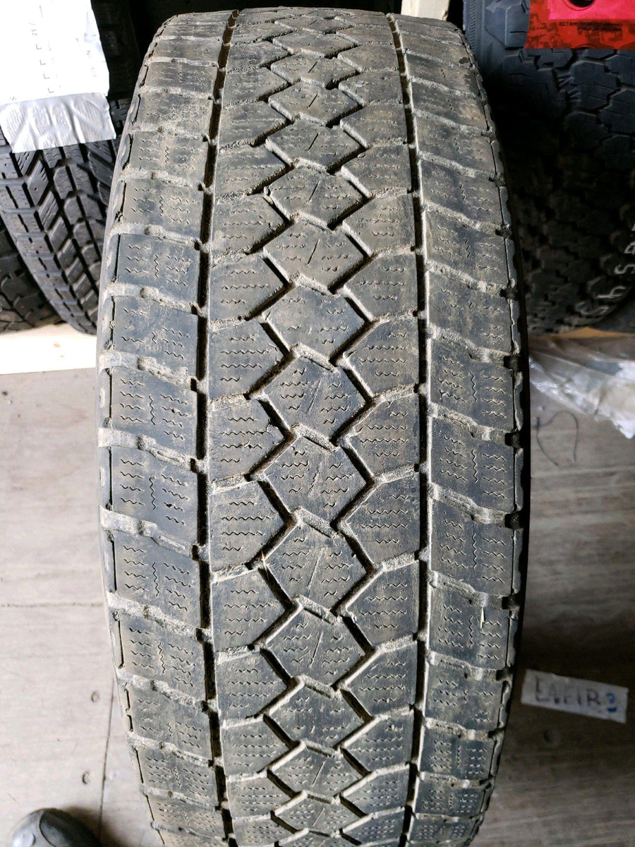 1 x LT265/70R17 121/118Q Toyo Open Country WLT1