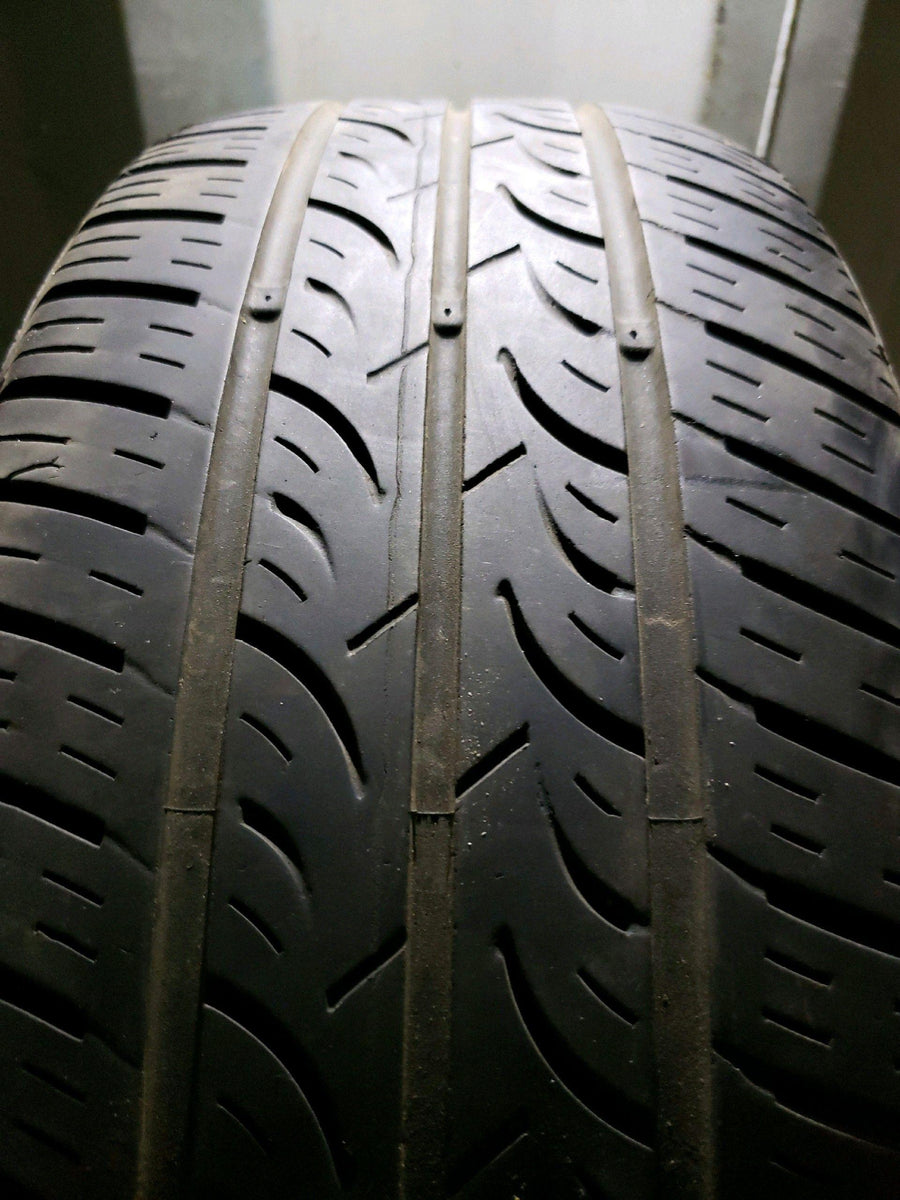 4 x P185/60R15 84H Kumho Solus KH25