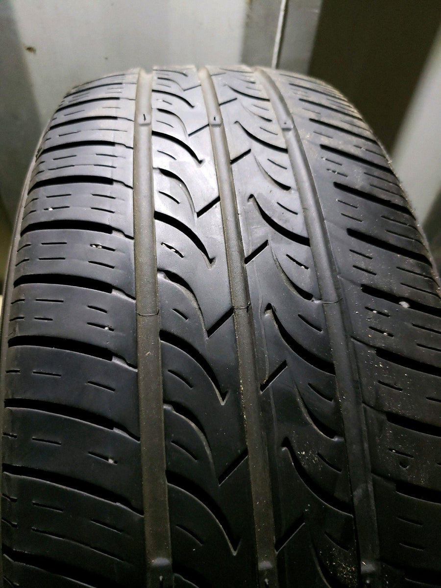 4 x P185/60R15 84H Kumho Solus KH25