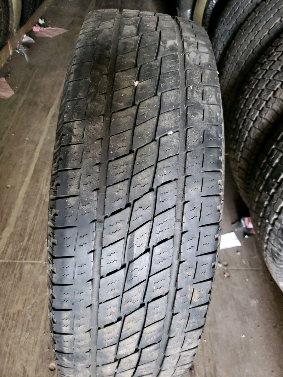 2 x LT225/75R16 115/112S Toyo Open Country H/T