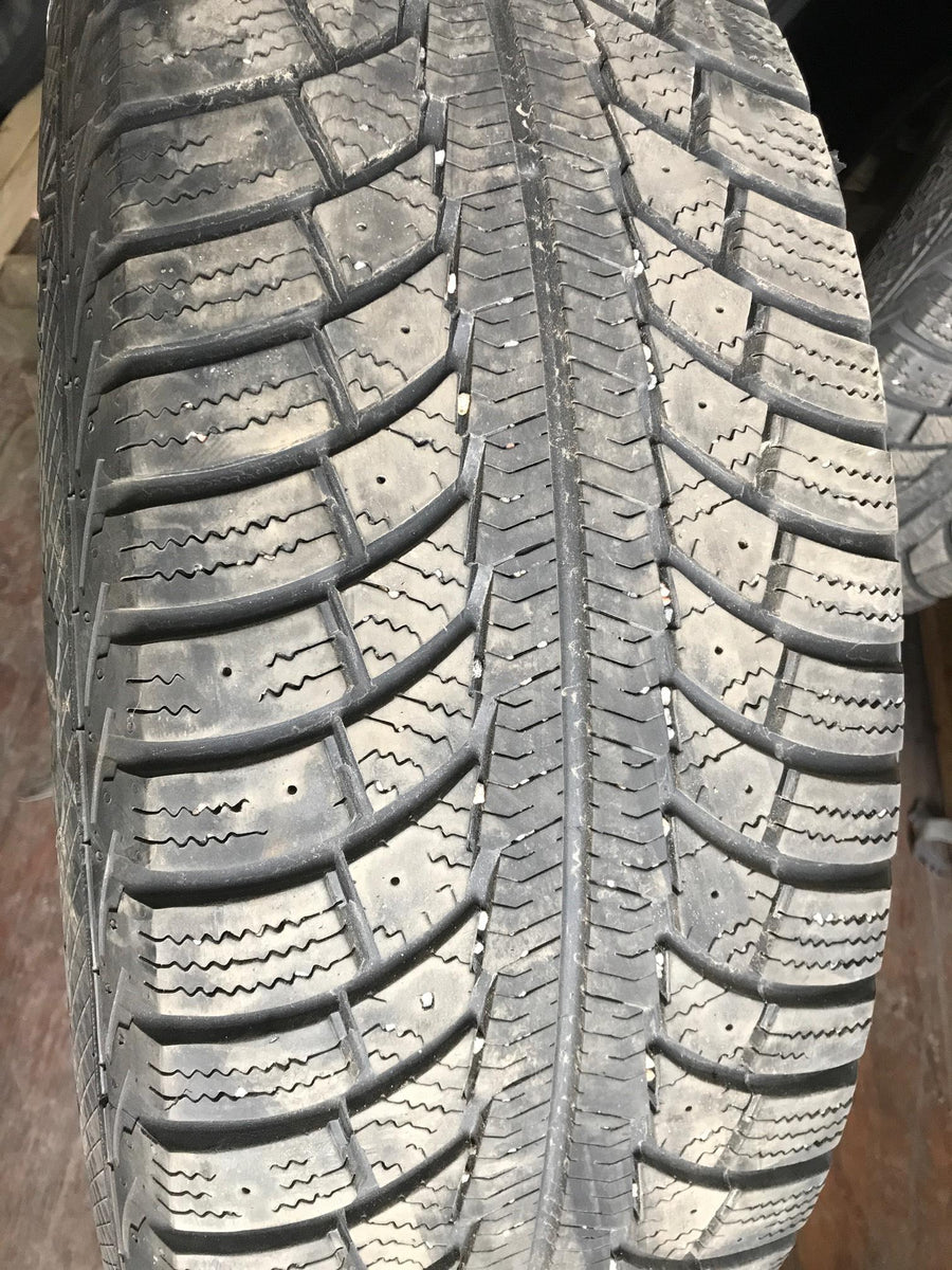 4 x P235/65R17 108T Gislaved Nord Frost 5