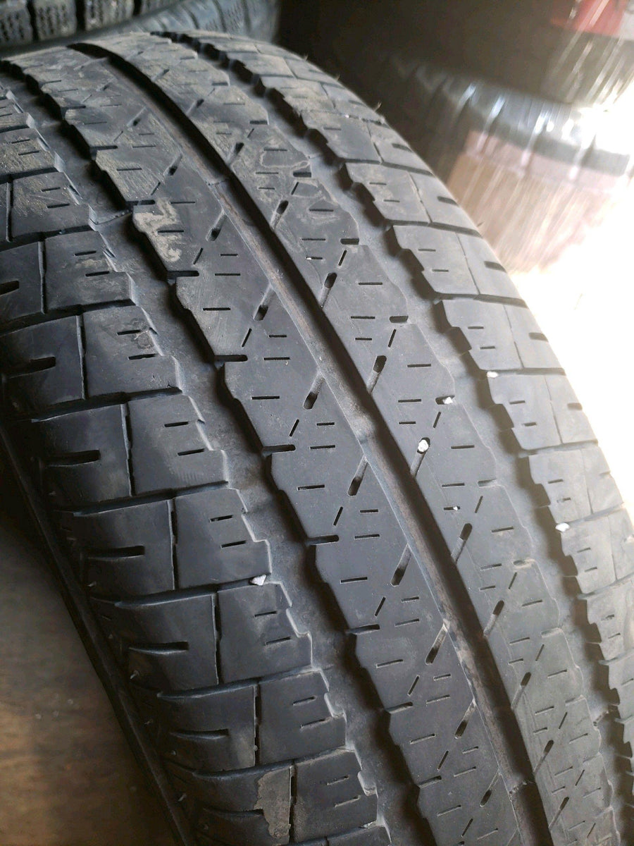 1 x P185/60R15 84H Firestone FR710