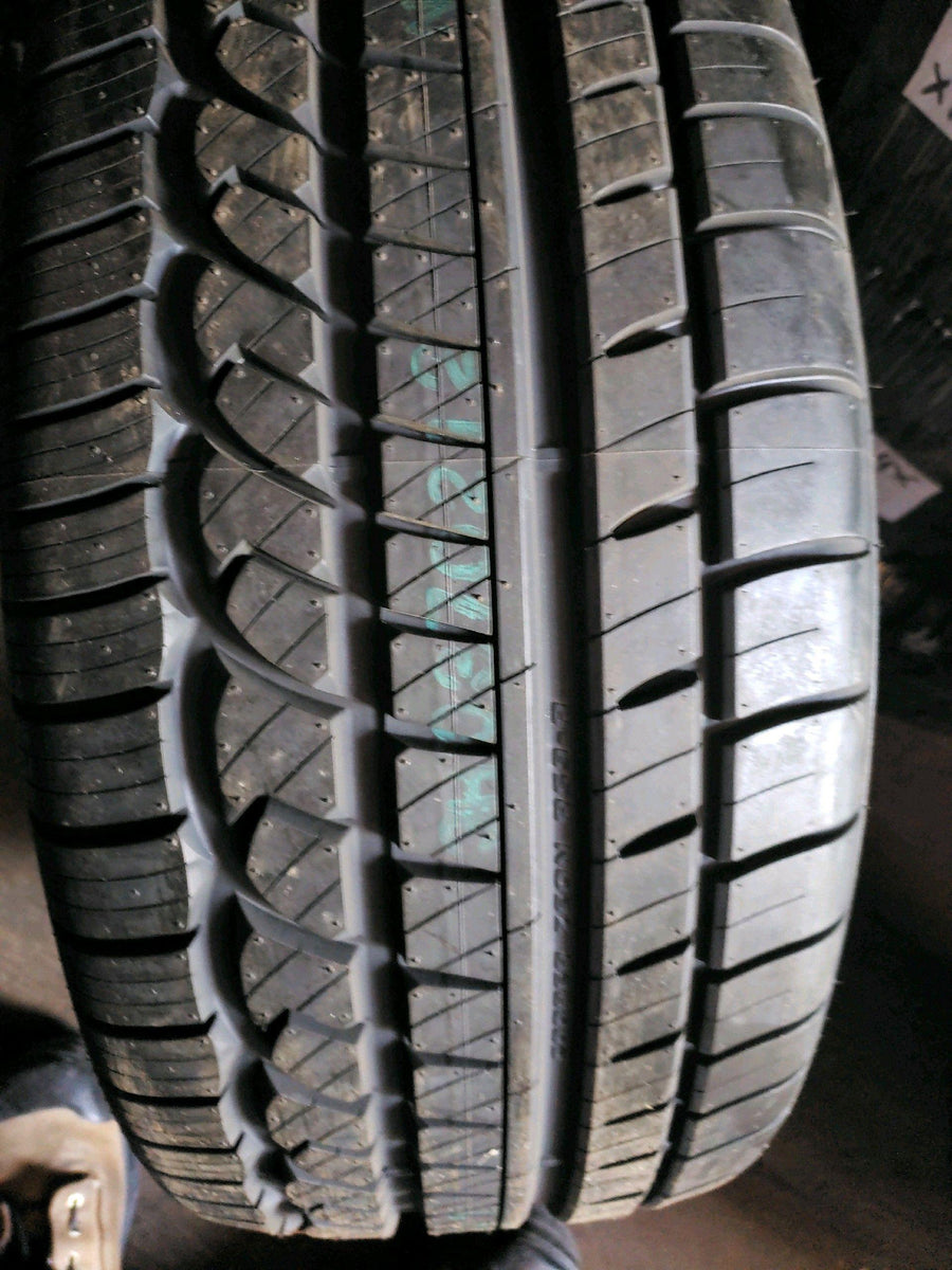 2 x P245/40R19 94W Cooper Zeon RS3-A