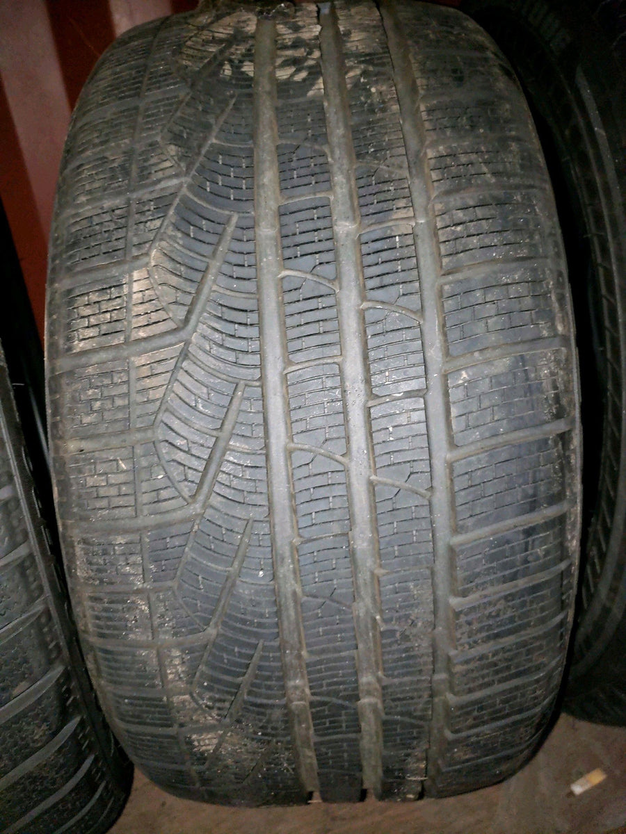 4 x P245/35R19 96V Pirelli W240 Sottozero Series II