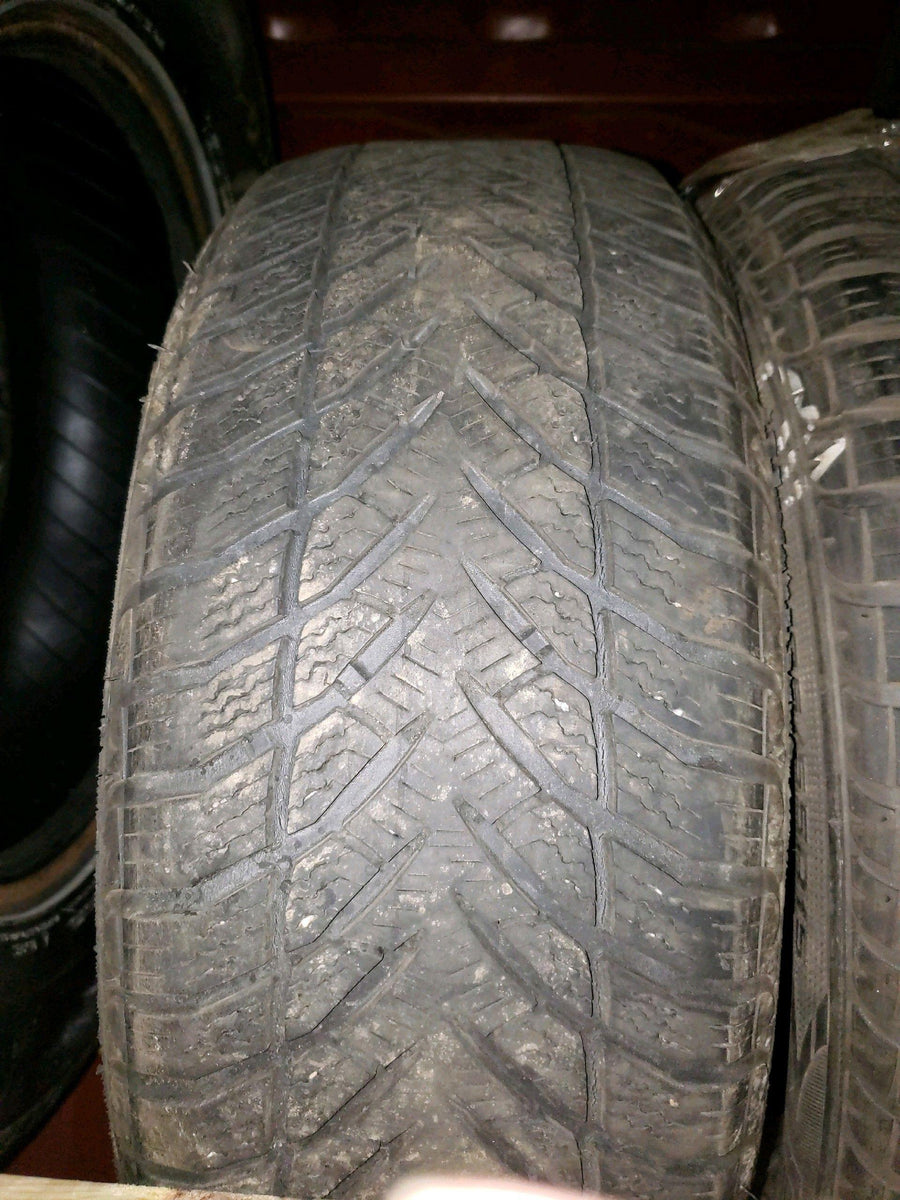 2 x P195/55R15 85H Goodyear Eagle Ultra Grip