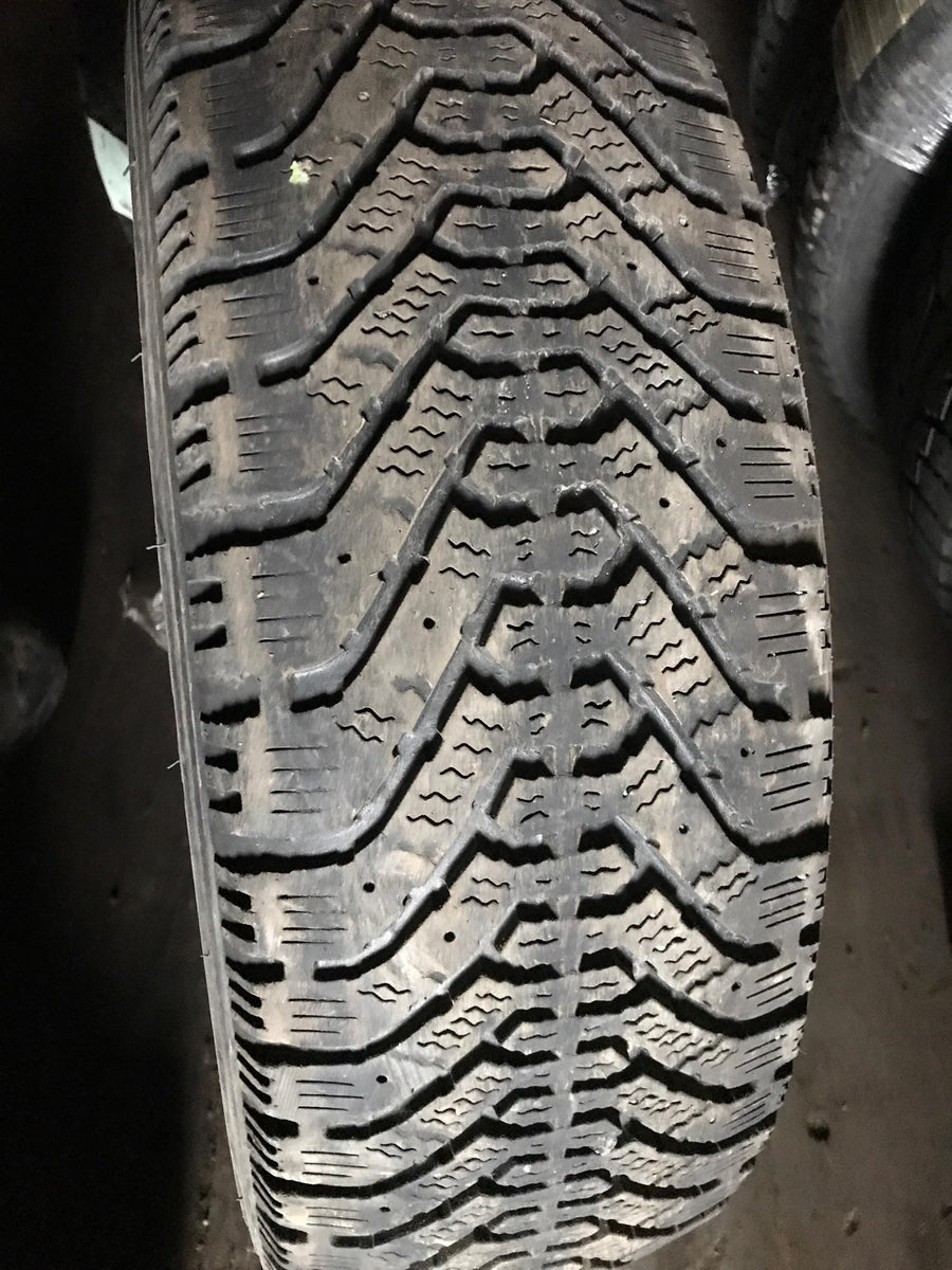 2 x P185/65R15 86S Goodyear Nordic