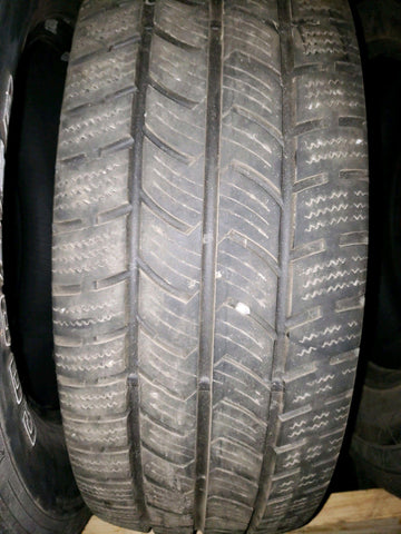 2 x LT235/65R16 118/116R Continental Vanco Winter 2