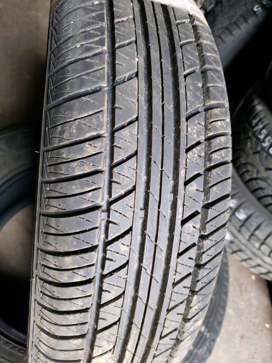 2 x P175/65R14 82T Motomaster AW II