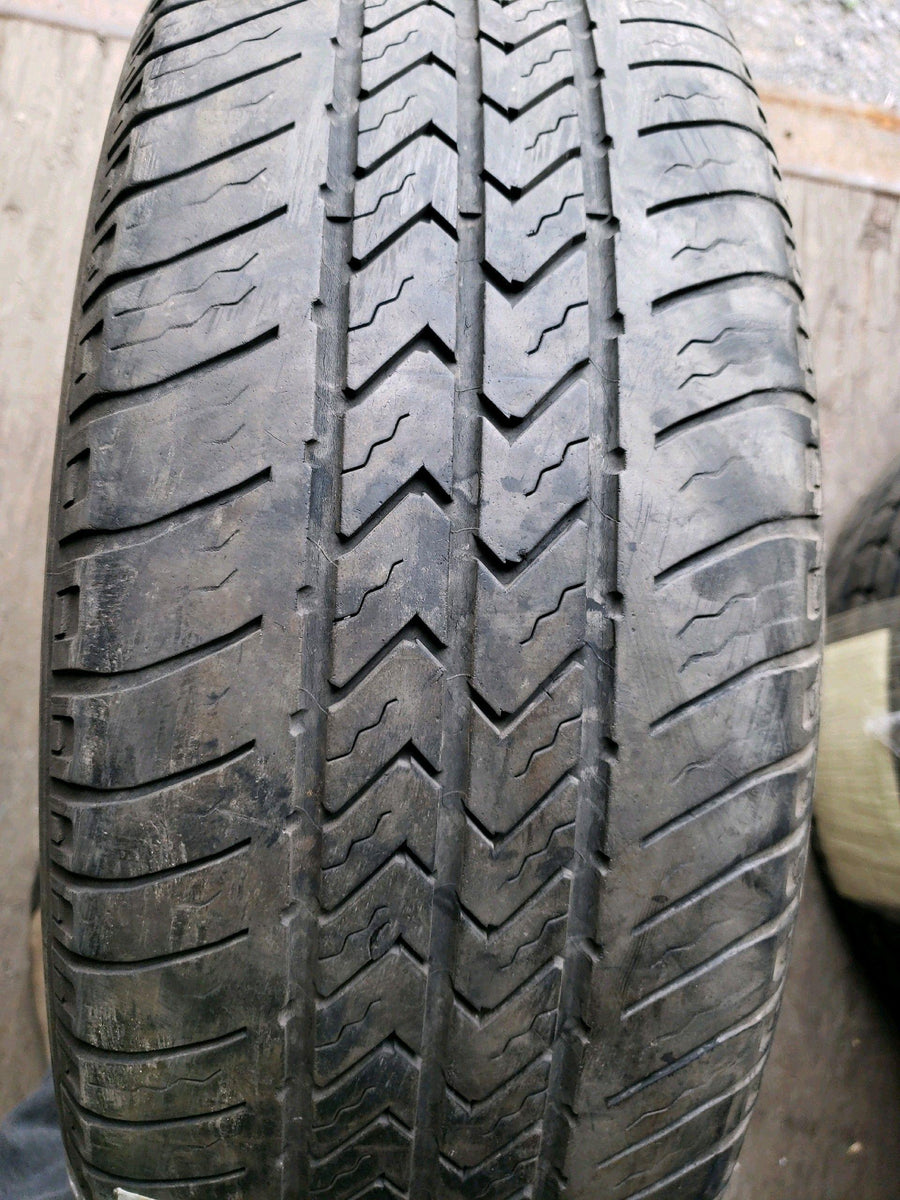 1 x P215/65R16 98S Michelin MX4