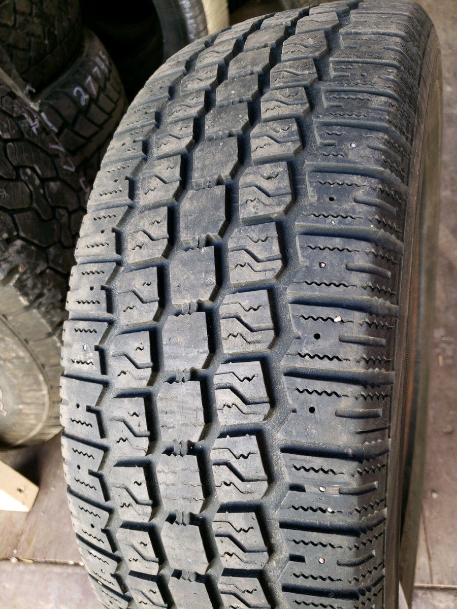 2 x P195/65R15 89S Roadhandler Ice and Snow