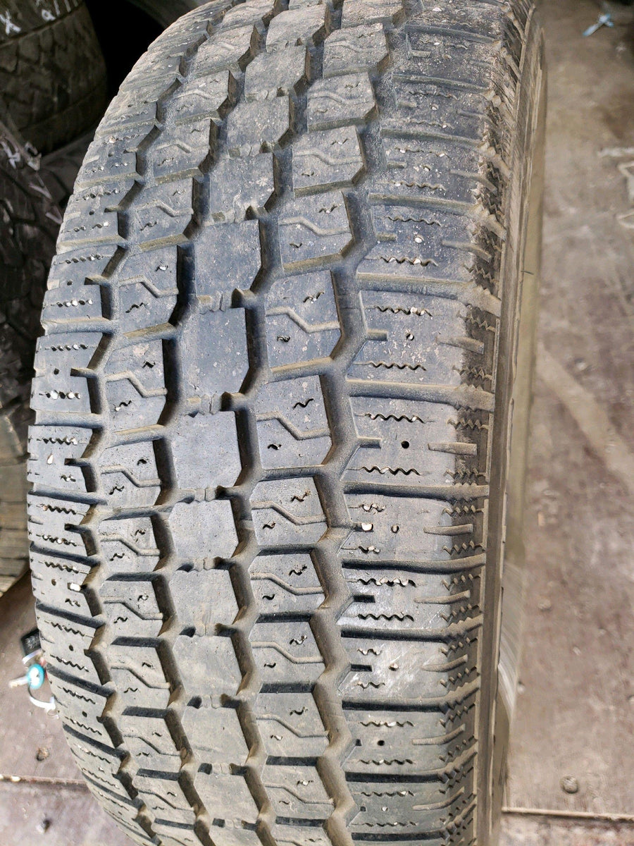 2 x P195/65R15 89S Roadhandler Ice and Snow