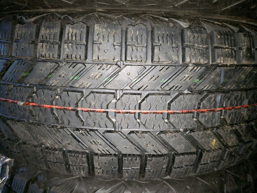 4 x P215/60R16 95S Firestone Winterforce