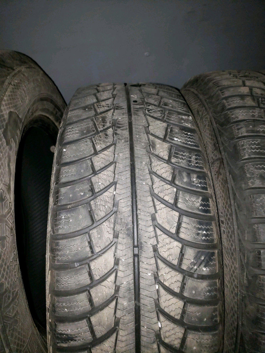4 x P215/65R16 102T Gislaved Nord Frost 5