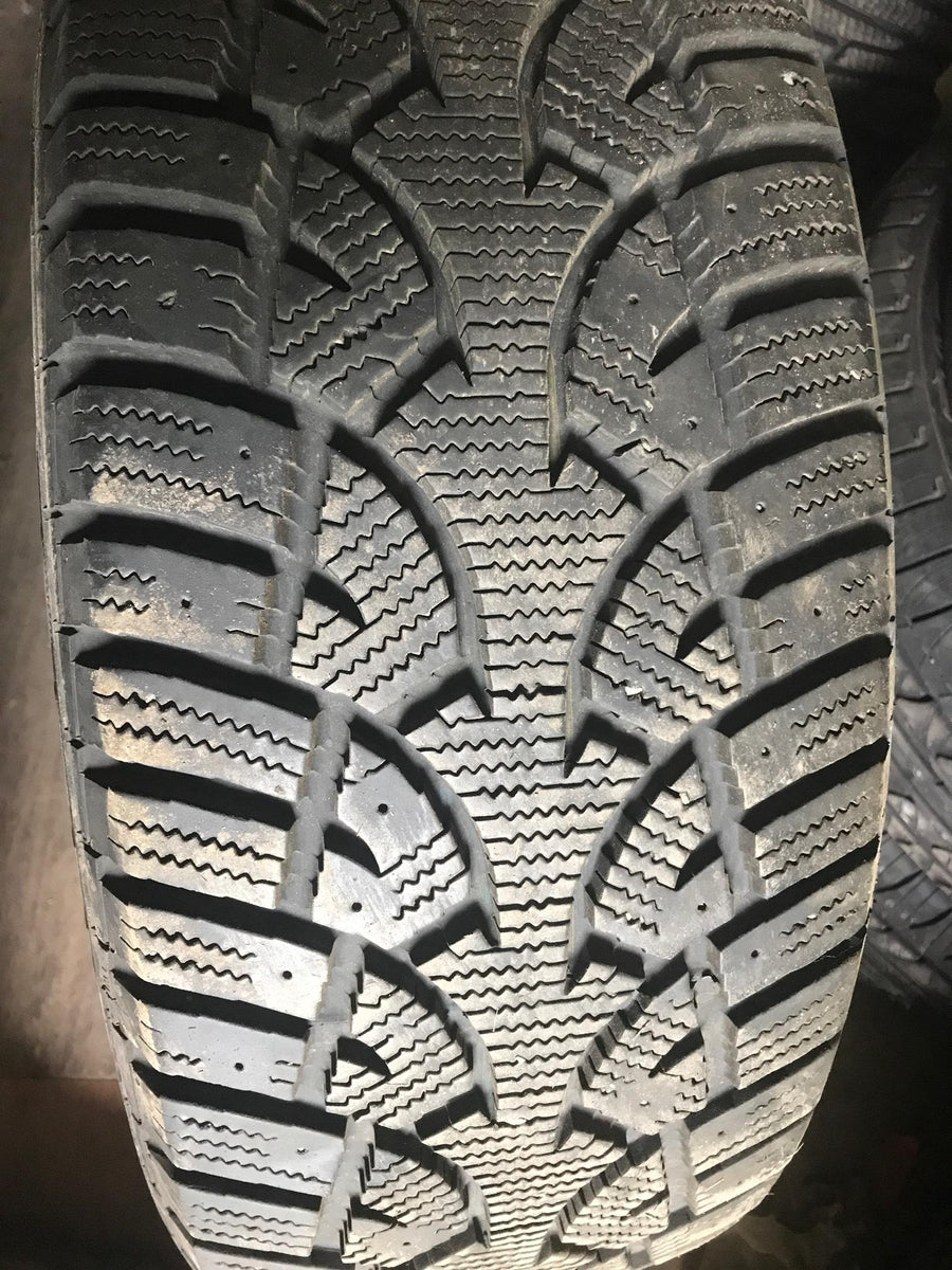 4 x P215/60R16 95Q General Altimax Arctic