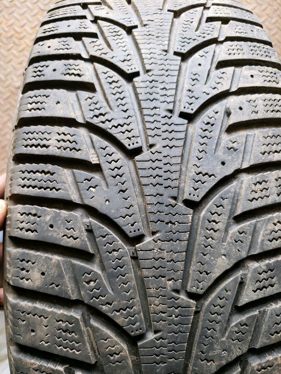 4 x P225/55R17 101T Hankook Winter iPike