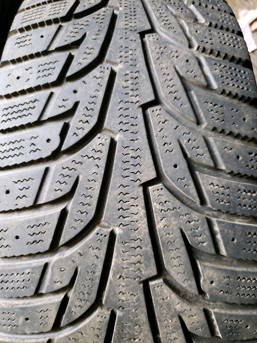 4 x P225/55R17 101T Hankook Winter iPike