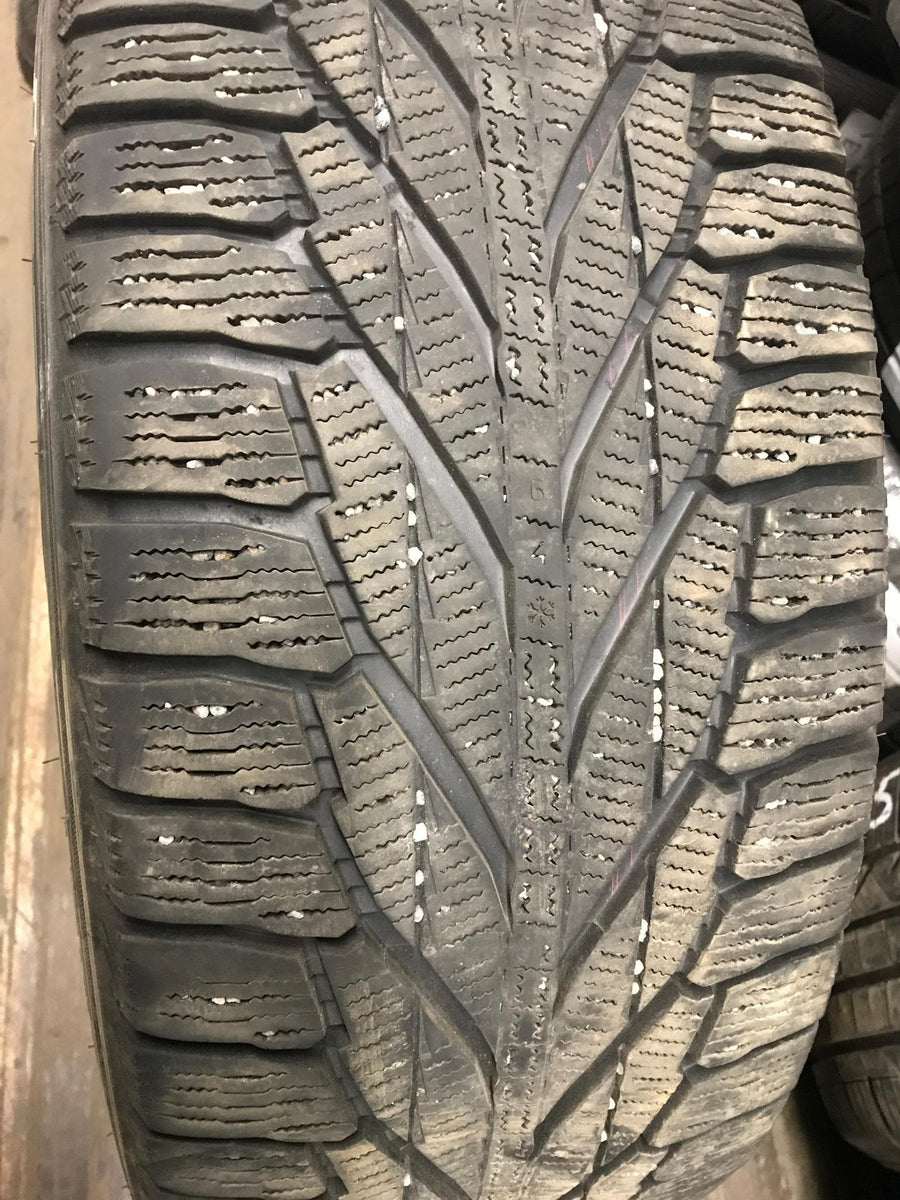 4 x P225/60R17 103R Nokian Hakkapeliitta R2 SUV