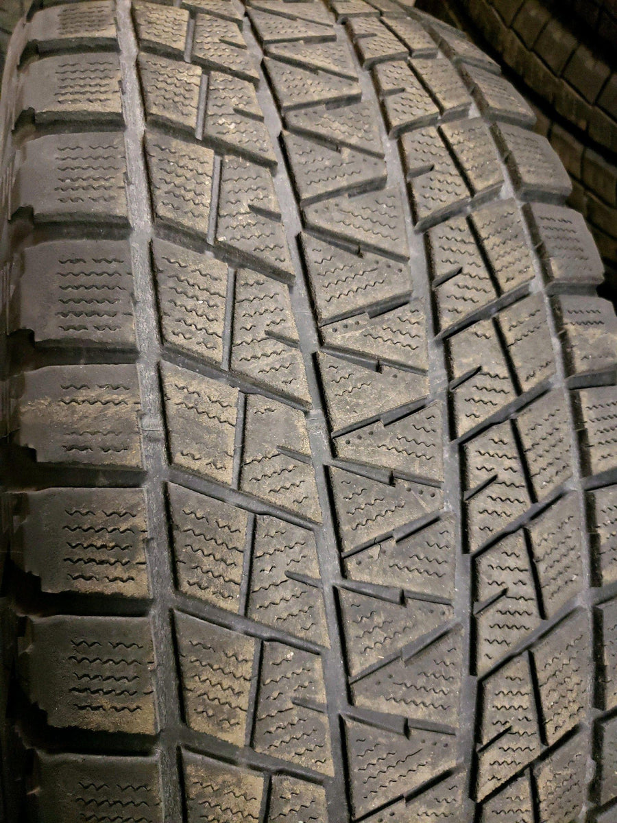 4 x P275/65R18 114R Bridgestone Blizzak DM-V1