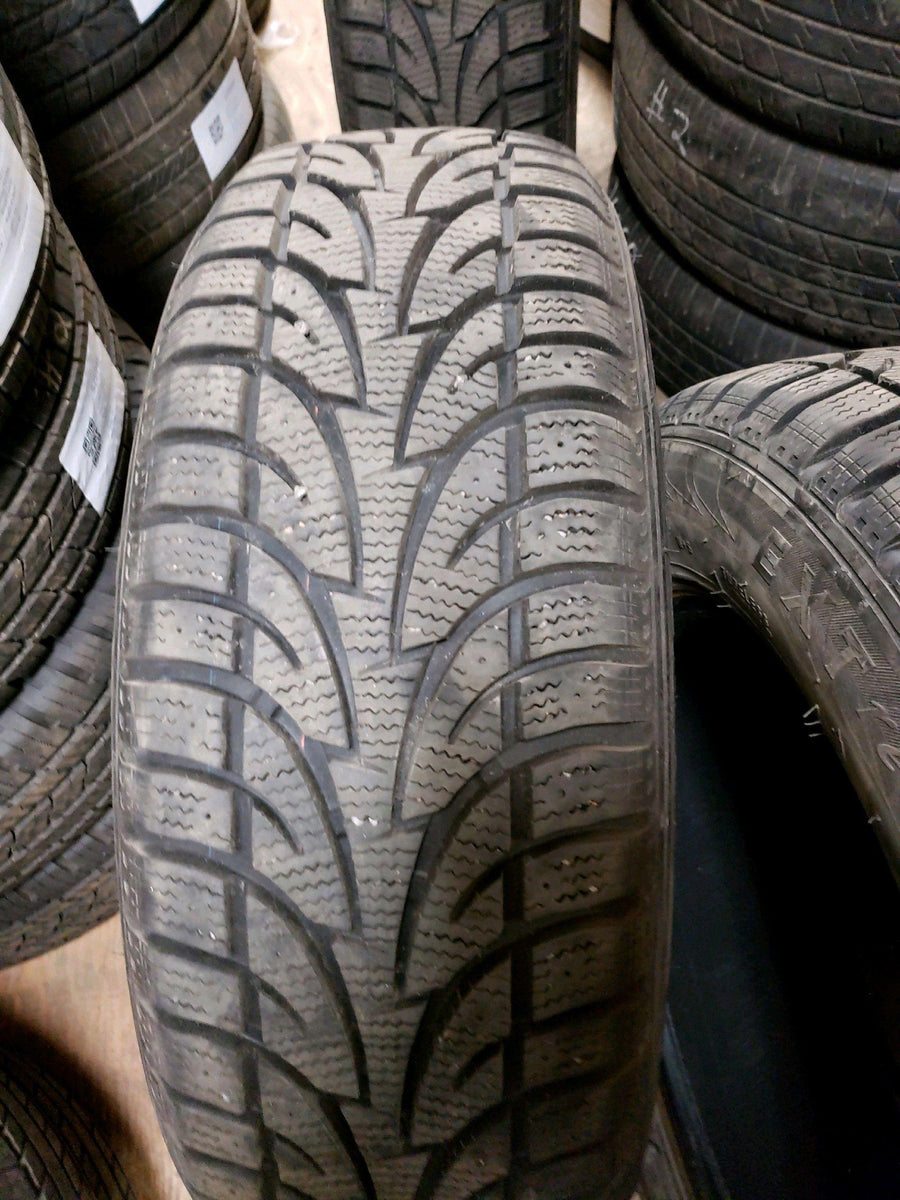 4 x P225/65R17 102S Multi-Mile Winter Claw Extreme Grip
