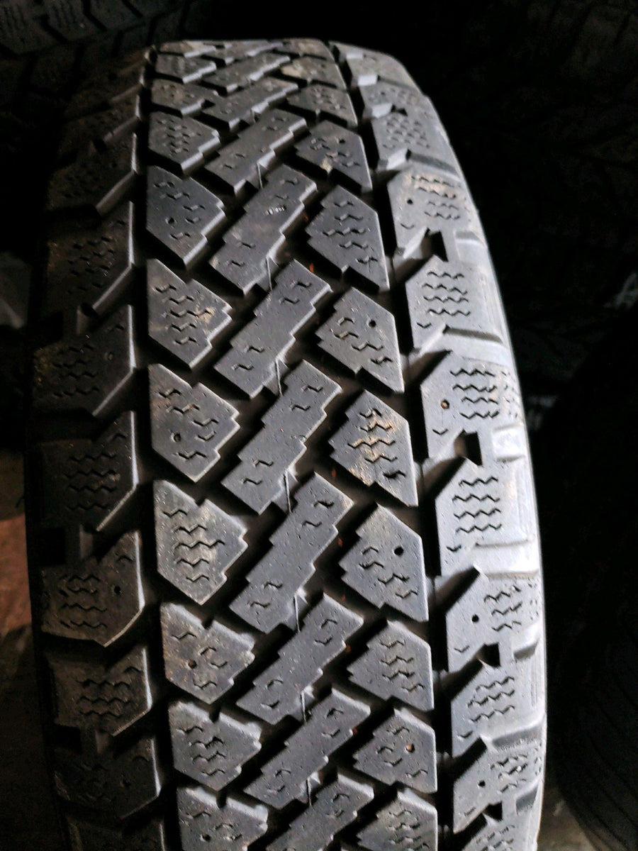 4 x P195/60R15 87S Pacemark Snowtrakker Radial ST2