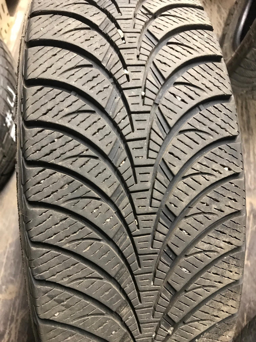 4 x P195/65R15 91S Goodyear Ultra Grip Ice WRT