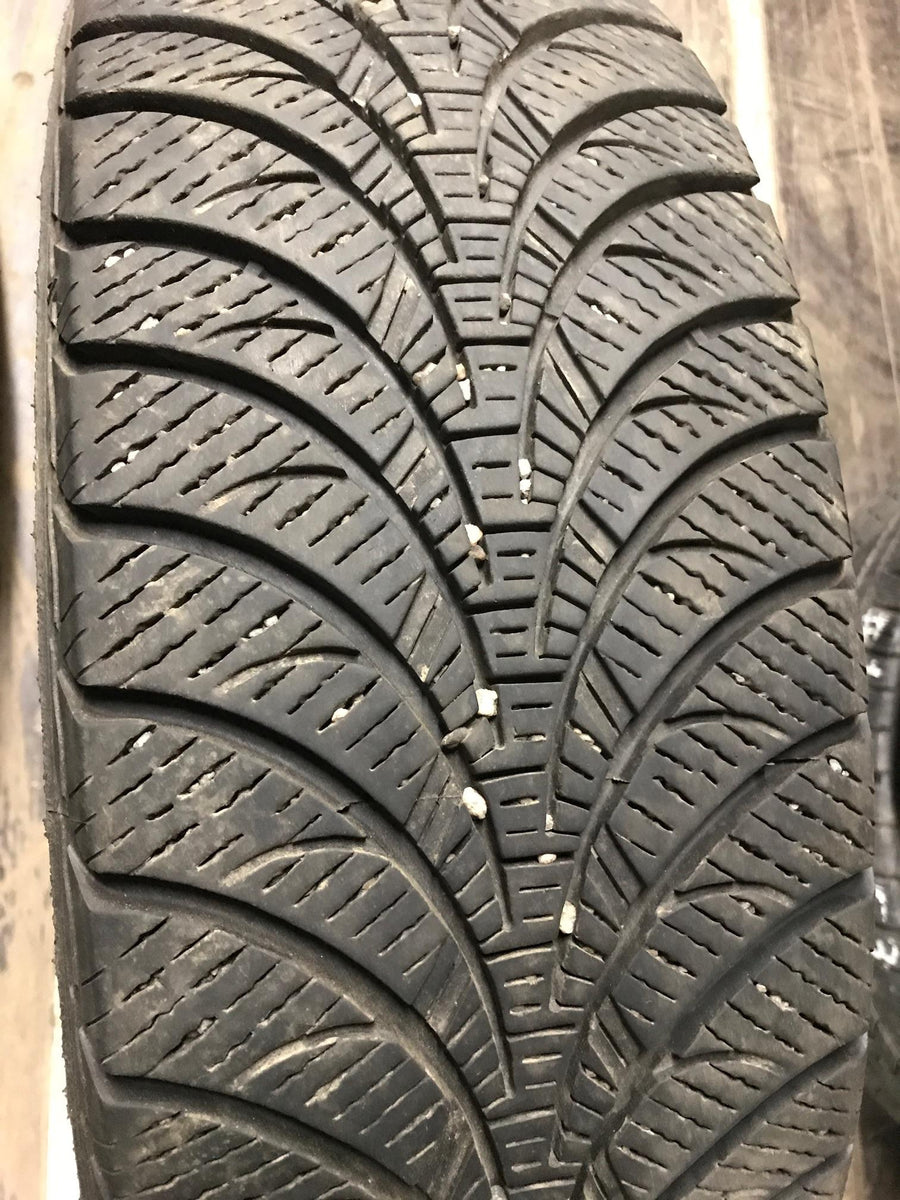 4 x P195/65R15 91S Goodyear Ultra Grip Ice WRT