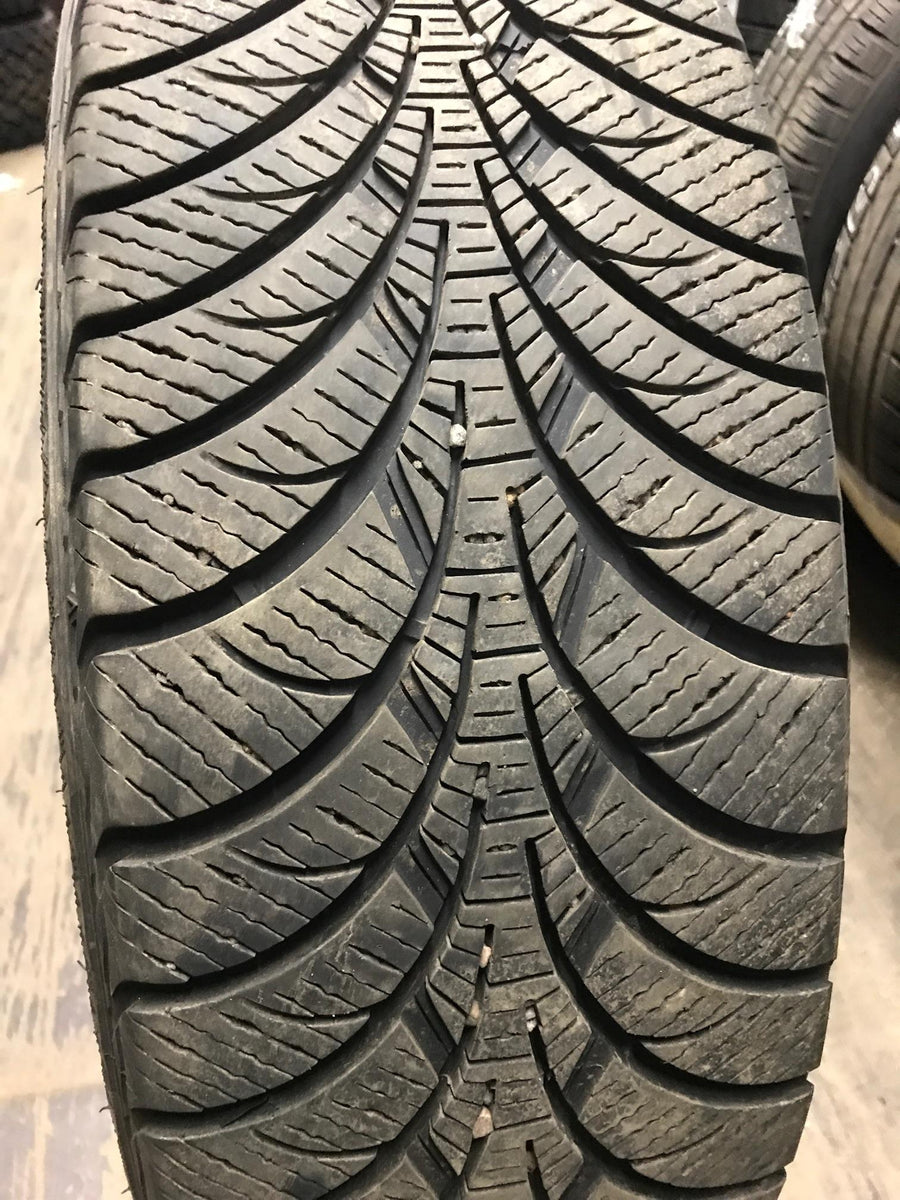 4 x P195/65R15 91S Goodyear Ultra Grip Ice WRT