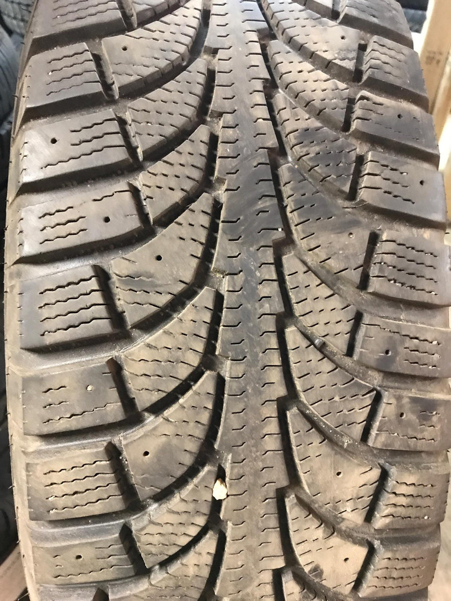 4 x P215/70R16 100T GT Radial Champiro IcePro SUV