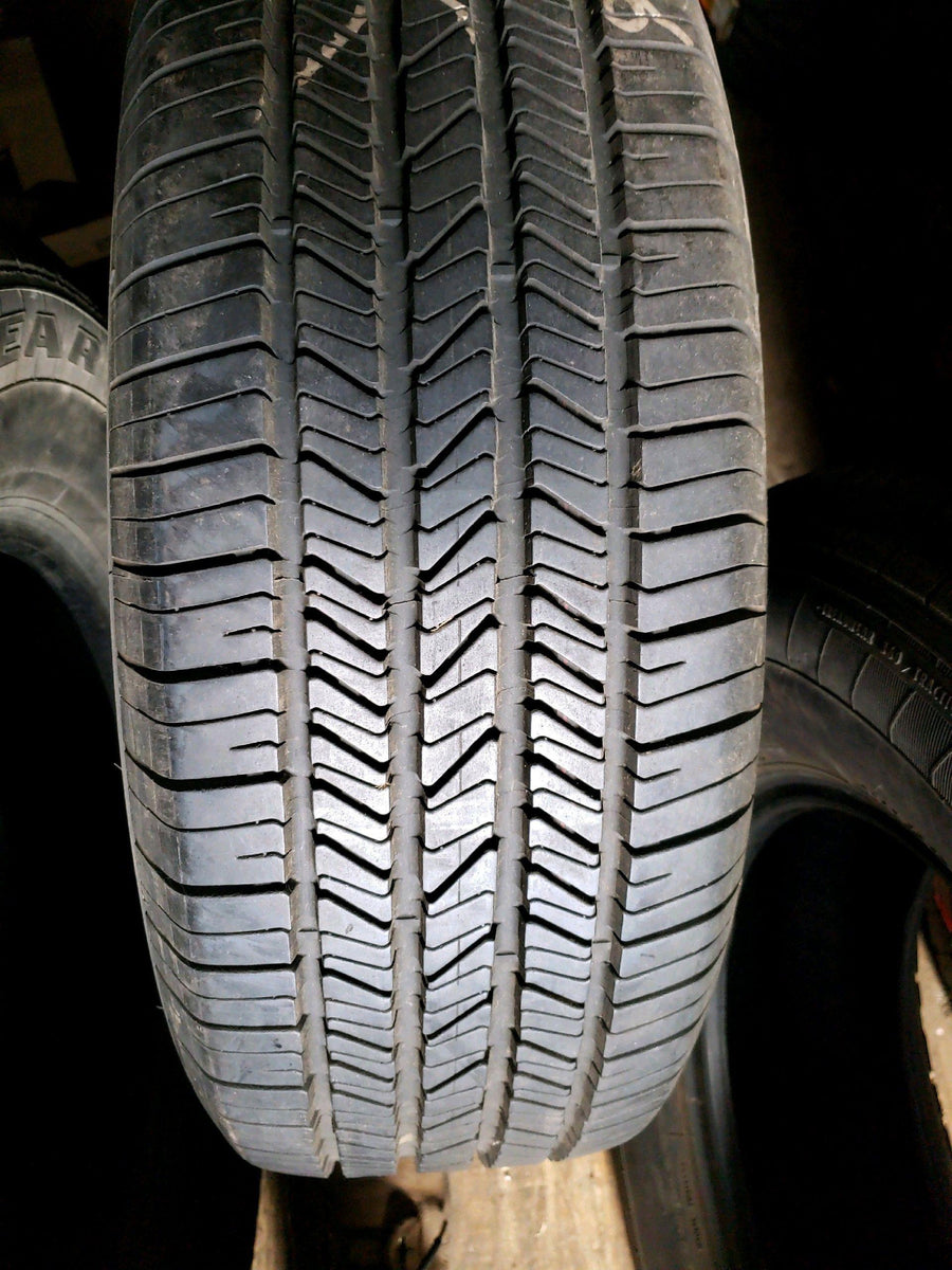 4 x P255/65R16 106S Goodyear Eagle LS
