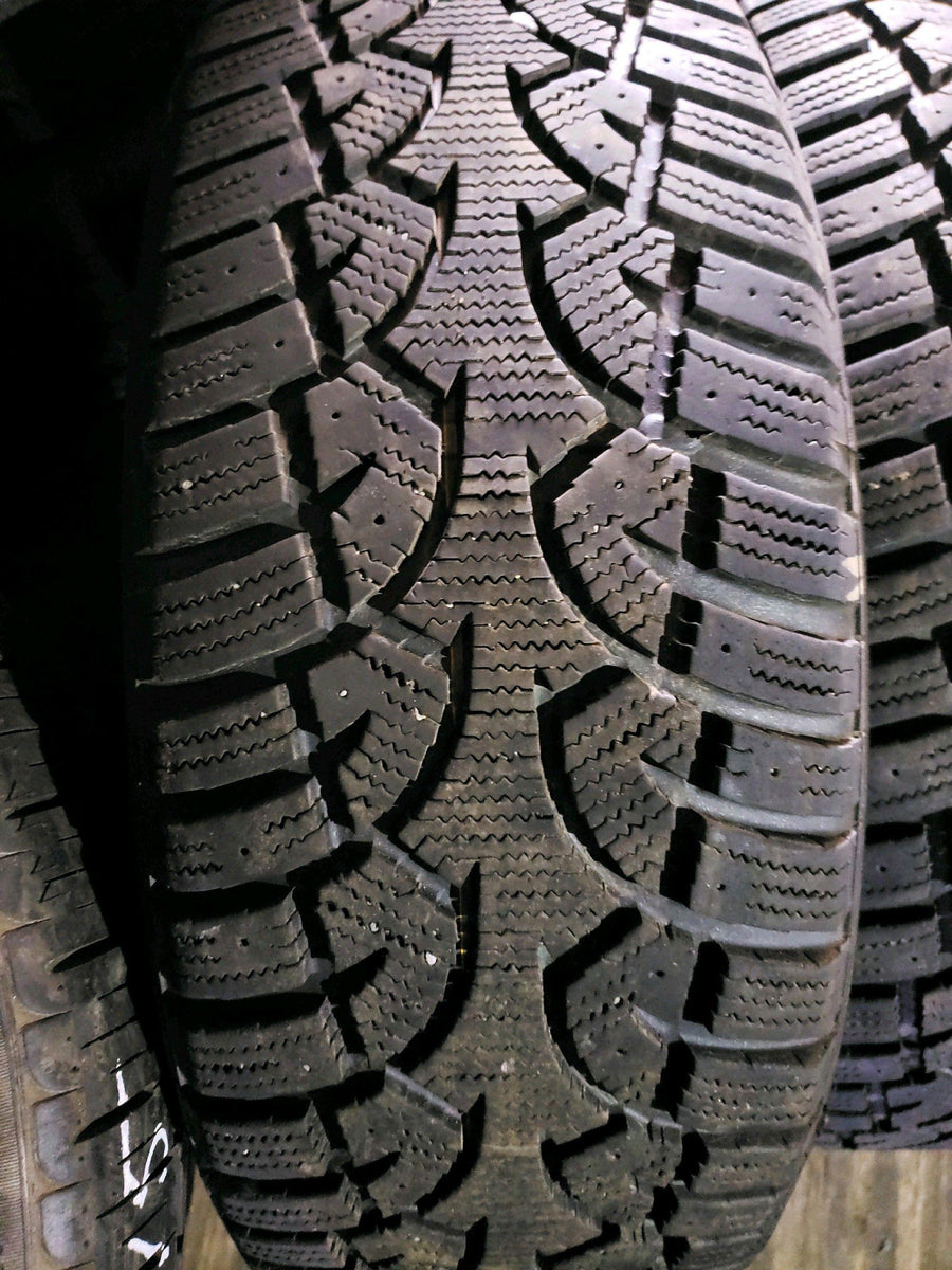 4 x P215/60R16 95Q General Altimax Arctic