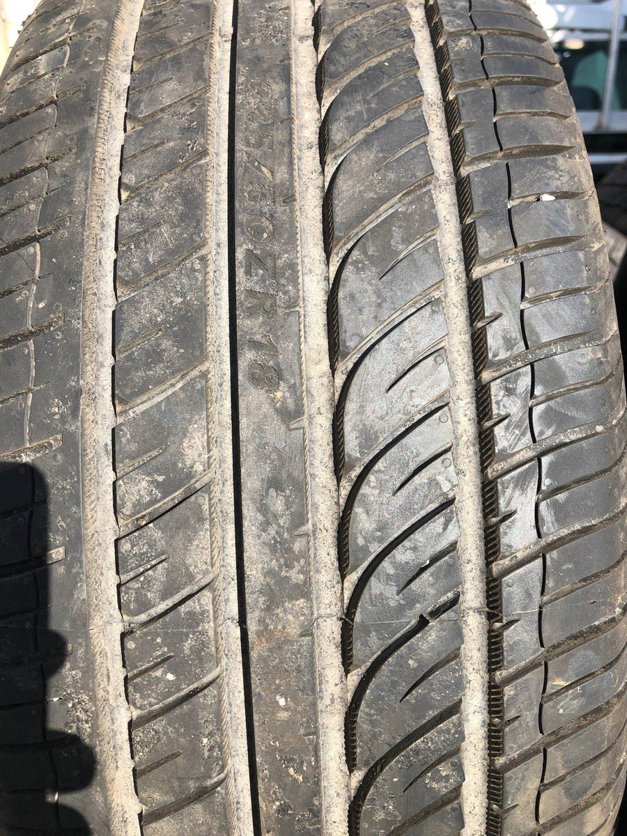2 x P235/50R18 101W Dynamo UHP 801
